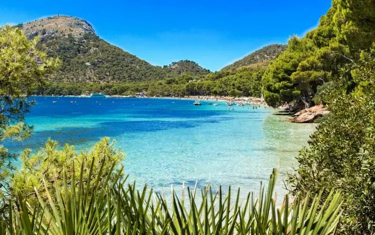 Plage de Formentor · Pollença, Mallorca — vue depuis un llaüt de Blauxell