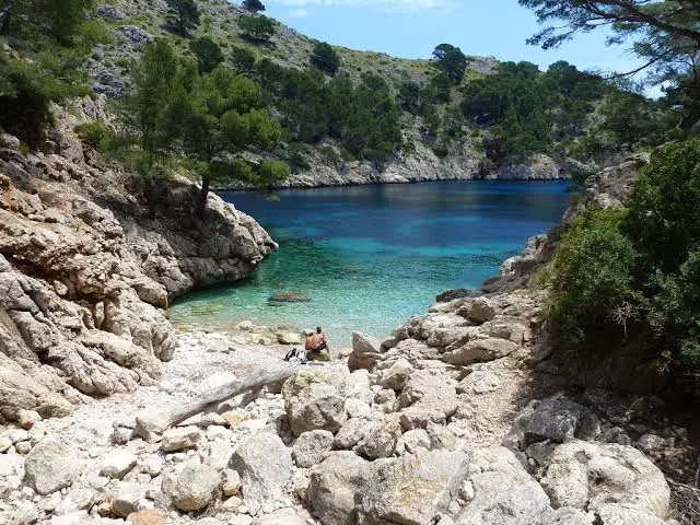 Cala en Gossalba · Pollença, Mallorca — vue depuis un llaüt de Blauxell